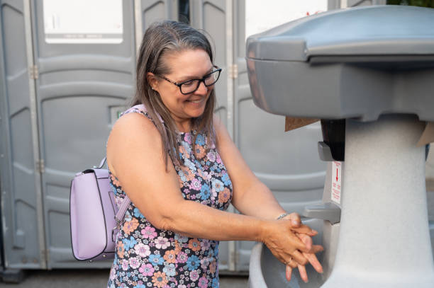Portable Toilet Options We Offer in Dexter, MO